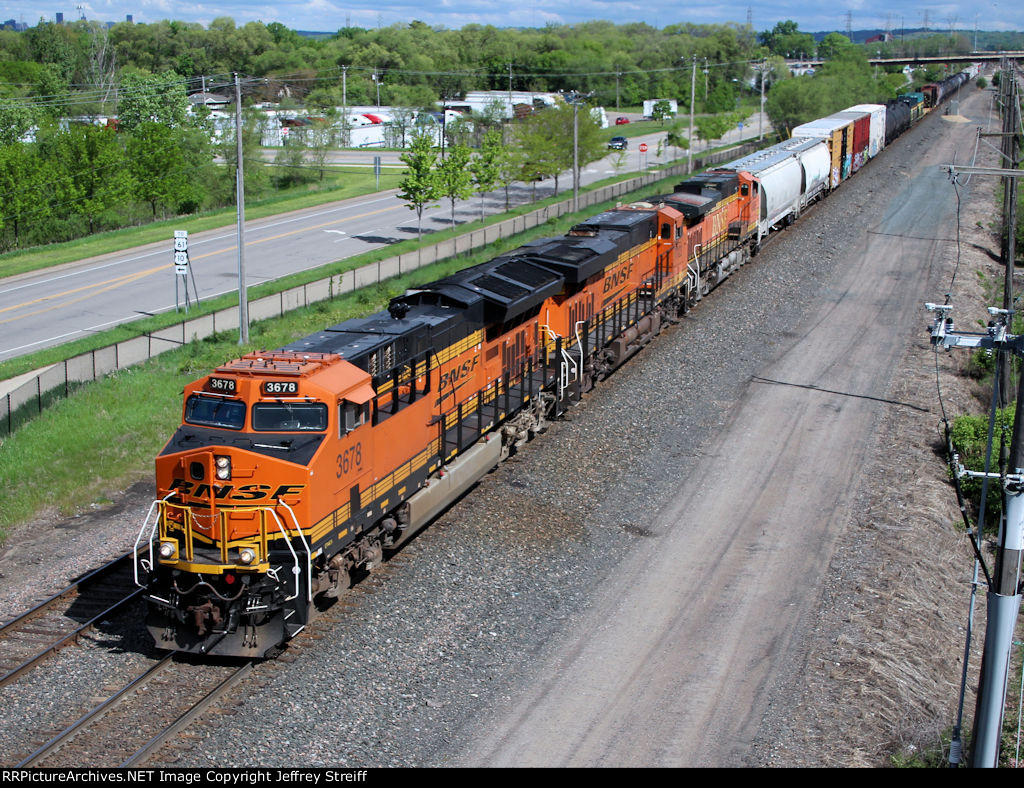 BNSF 3678